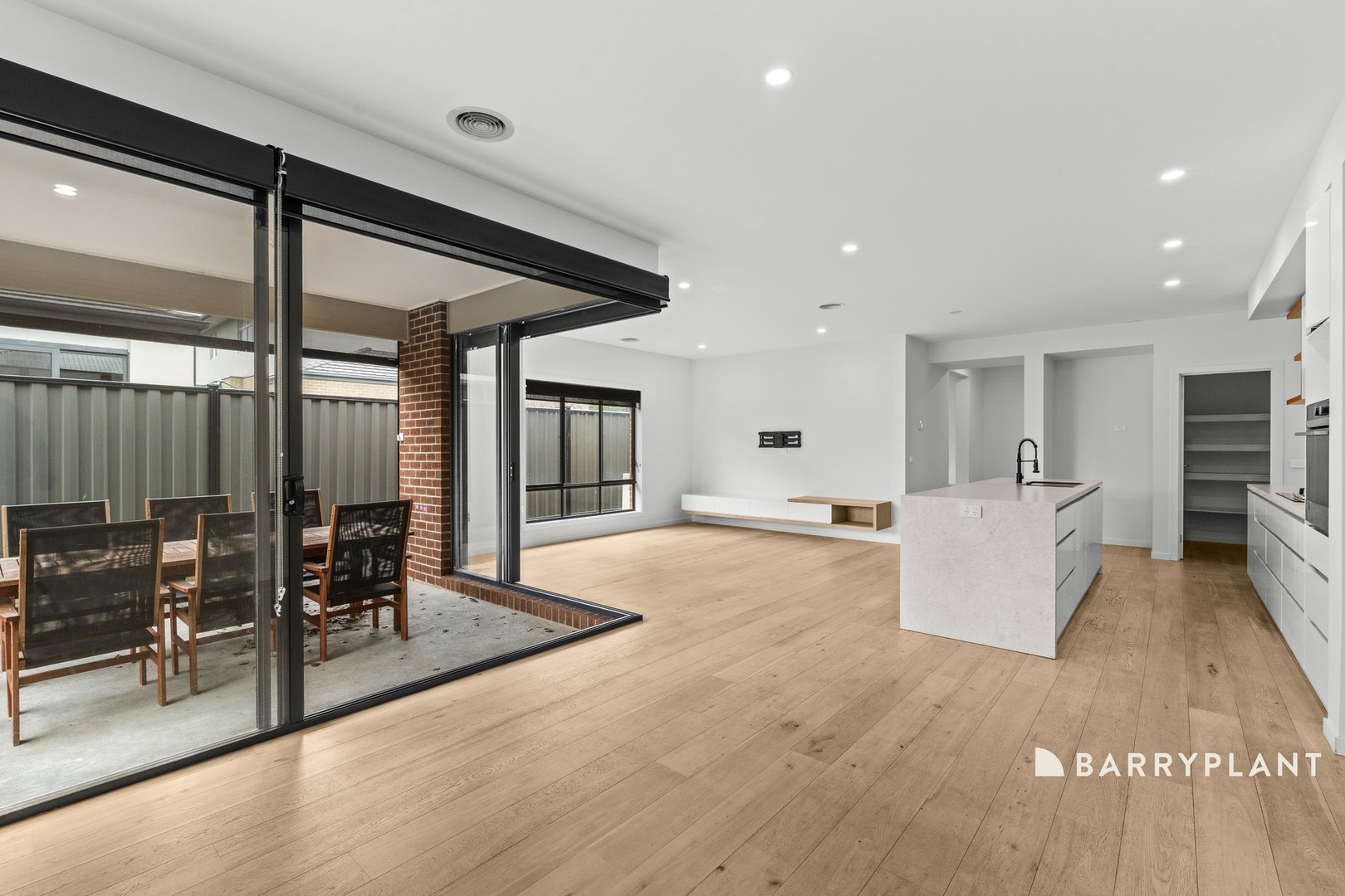 49 Liewah Circuit, Craigieburn, VIC 3064, Craigieburn - Thumbnail 4