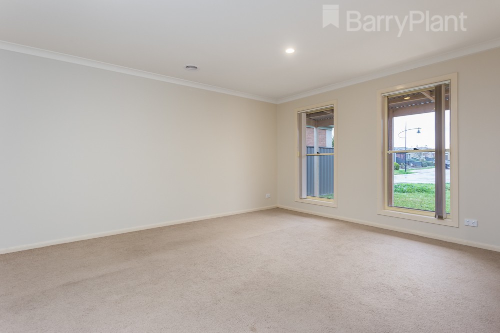 49 Lindsay Gardens, Point Cook, VIC 3030, Point Cook - Thumbnail 6