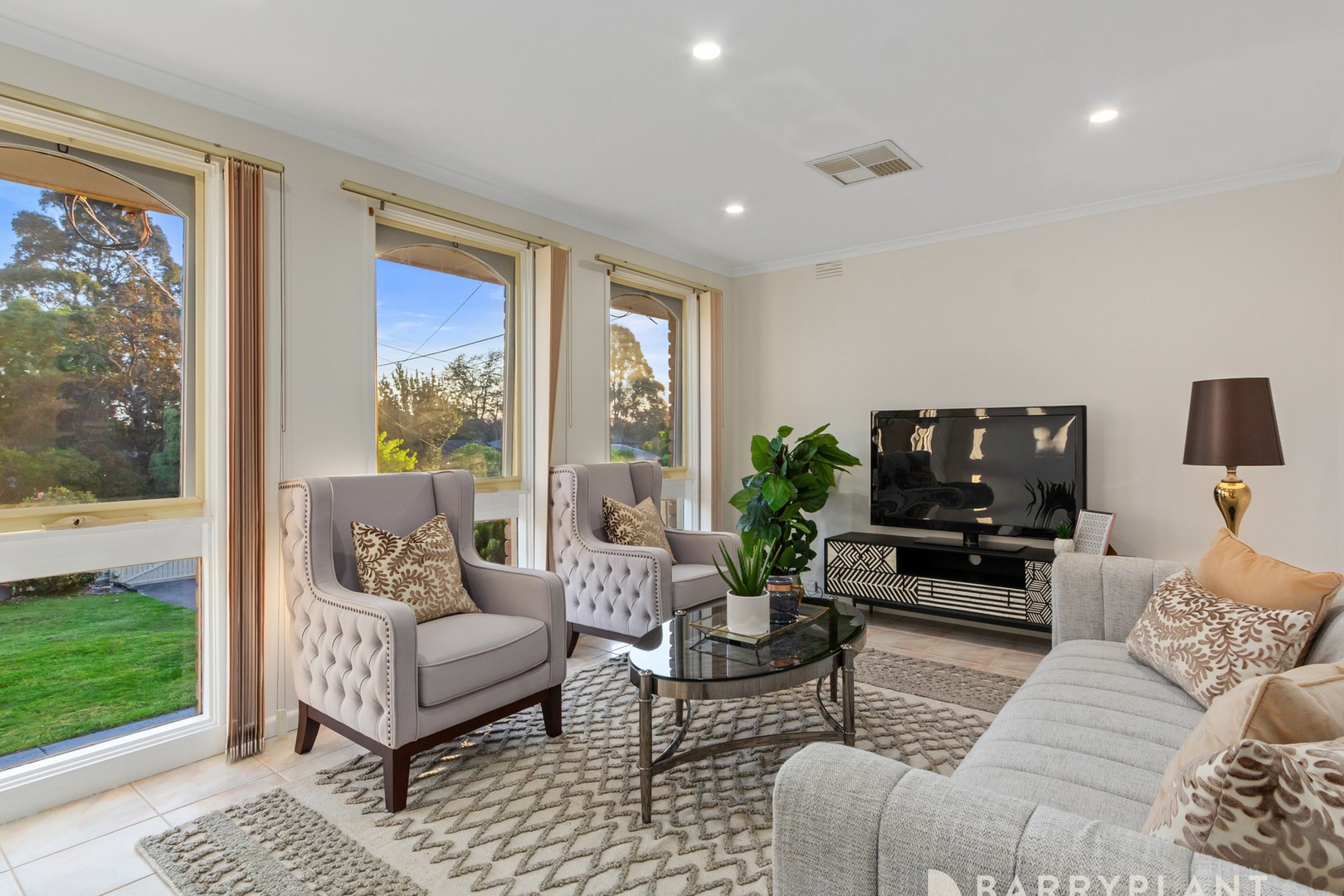 49 Loretto Avenue, Ferntree Gully, VIC 3156, Ferntree Gully - Thumbnail 2