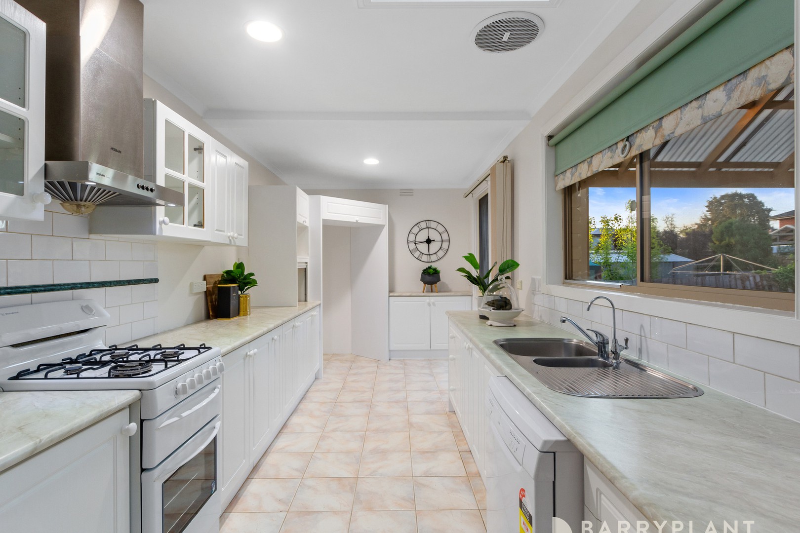 49 Loretto Avenue, Ferntree Gully, VIC 3156, Ferntree Gully - Thumbnail 3