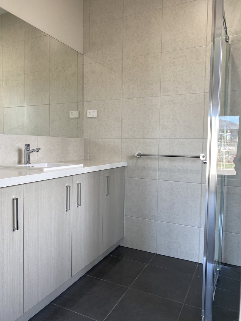49 Maplewood Circuit, Truganina, VIC 3029, Truganina - Thumbnail 3