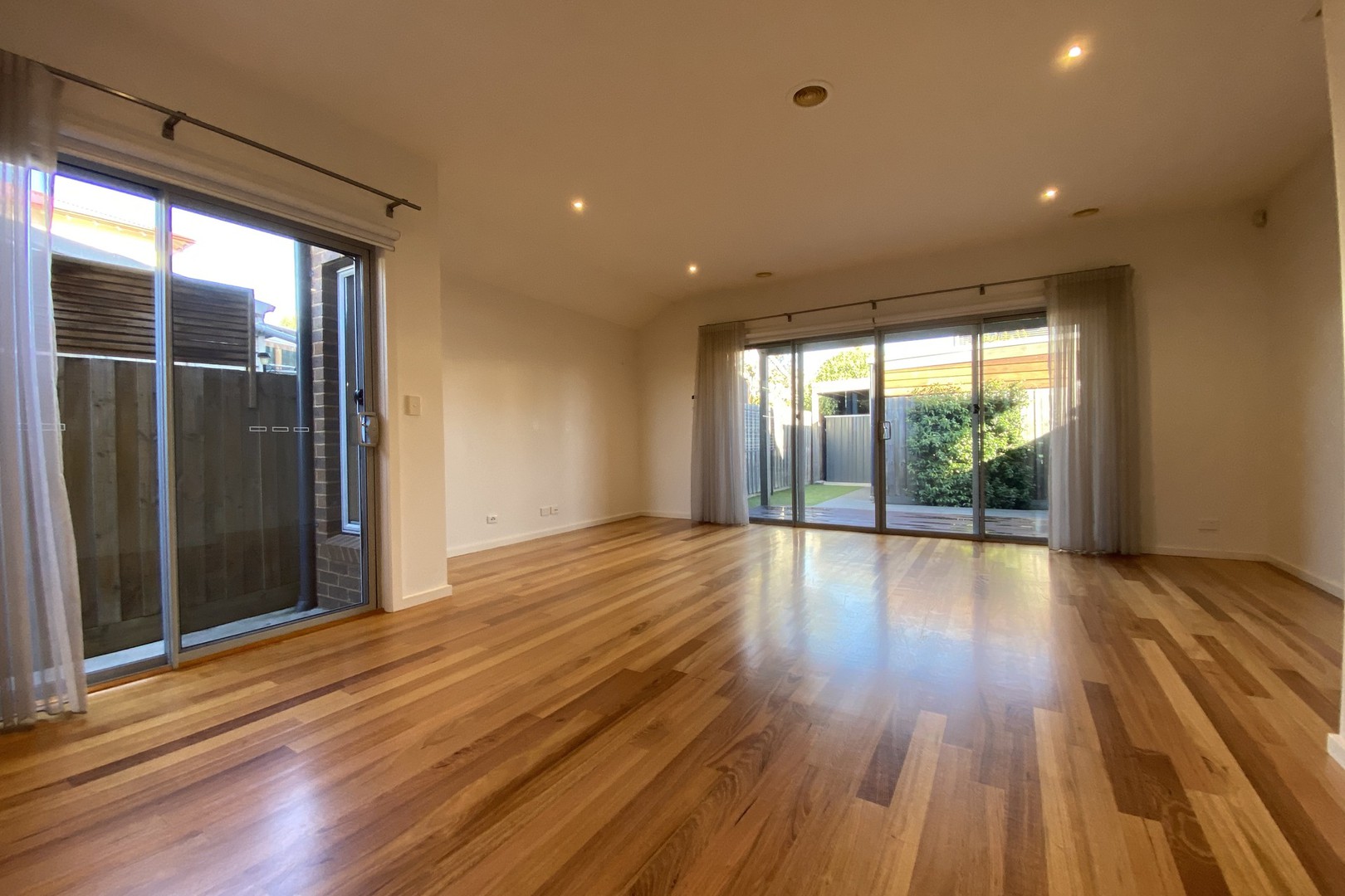 49 Molesworth Street, Coburg, VIC 3058, Coburg - Thumbnail 3