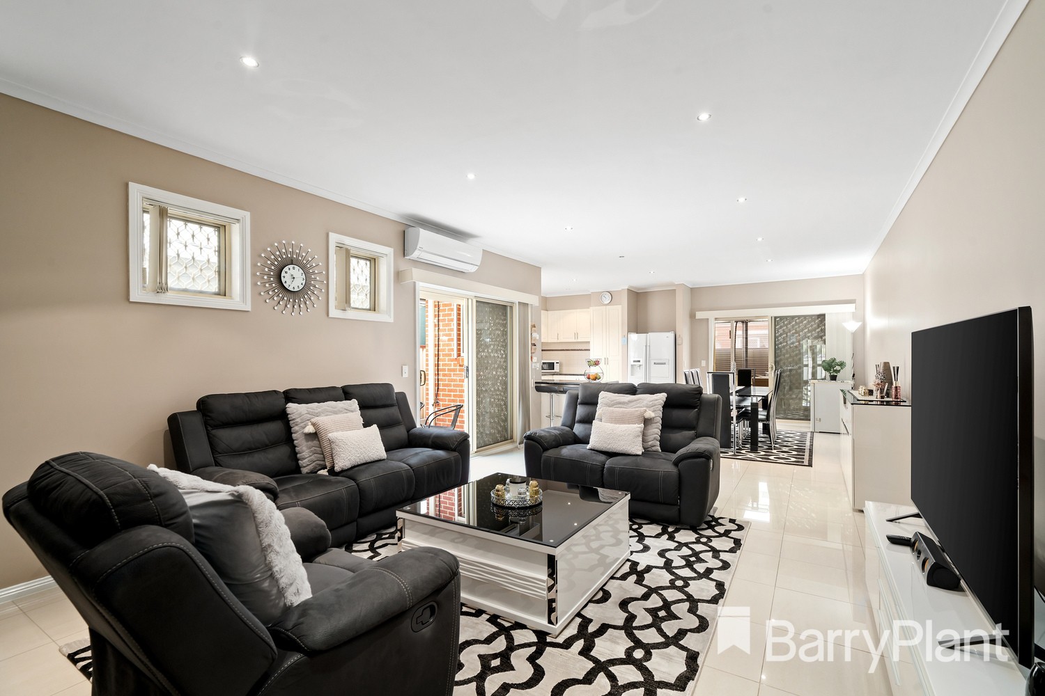 49 Nicholson Parade, Sunshine West, VIC 3020, Sunshine West - Thumbnail 3