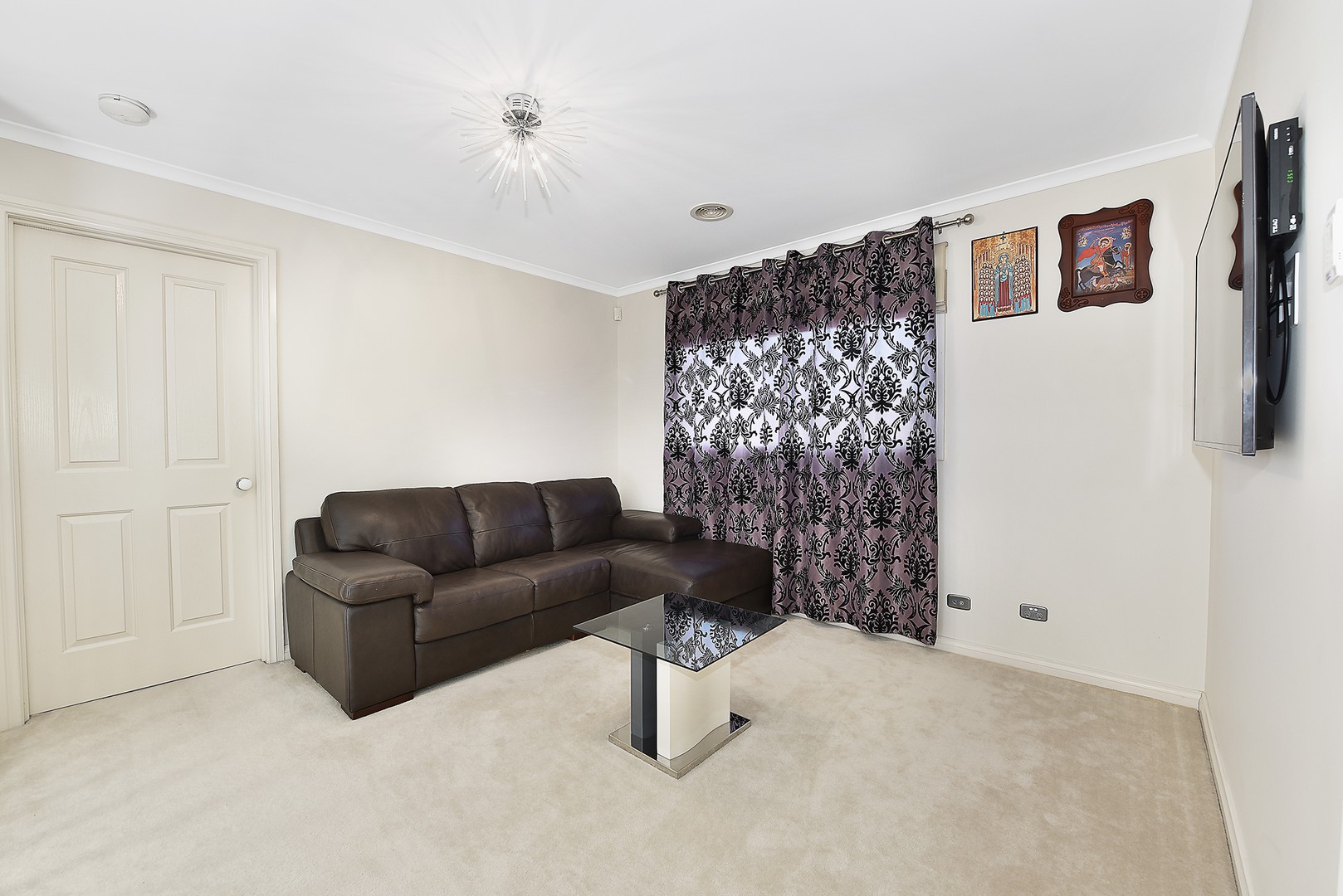 49 Oakview Parade, Caroline Springs, VIC 3023, Caroline Springs - Thumbnail 6