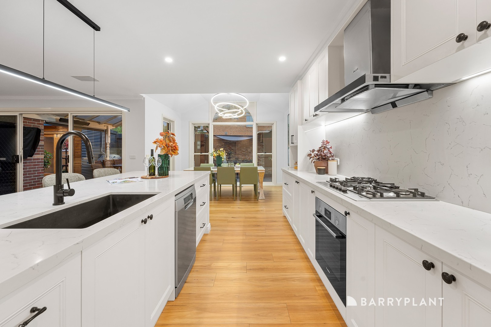 49 Orson Street, Scoresby, VIC 3179, Scoresby - Thumbnail 3