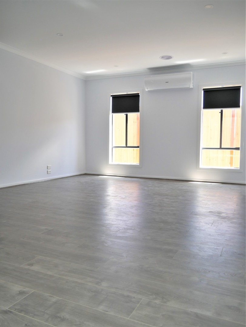 49 Parrot Drive, Weir Views, VIC 3338, Weir Views - Thumbnail 2