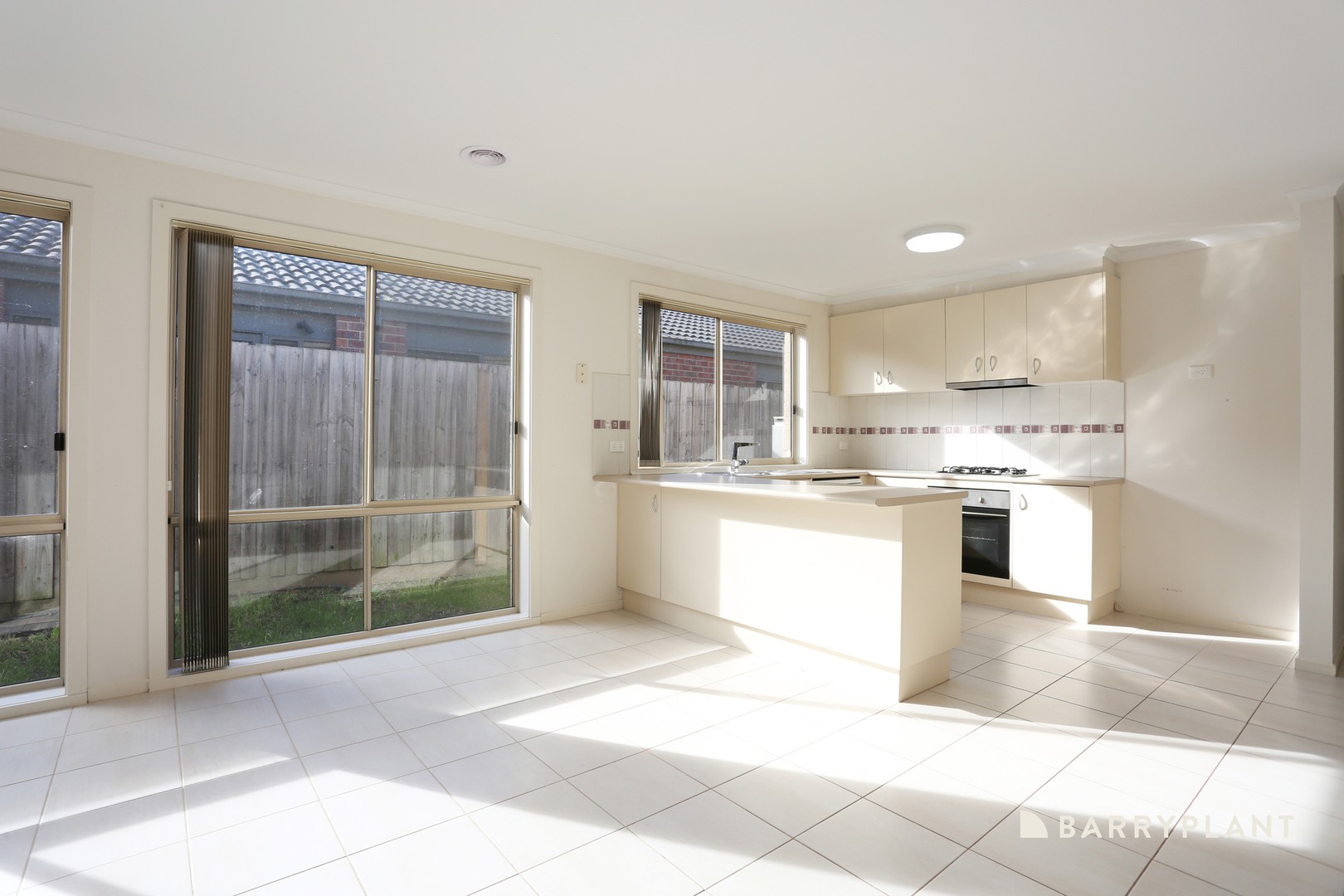 49 Pommel Street, Pakenham, VIC 3810 - Thumbnail 1 - 20/08/2026