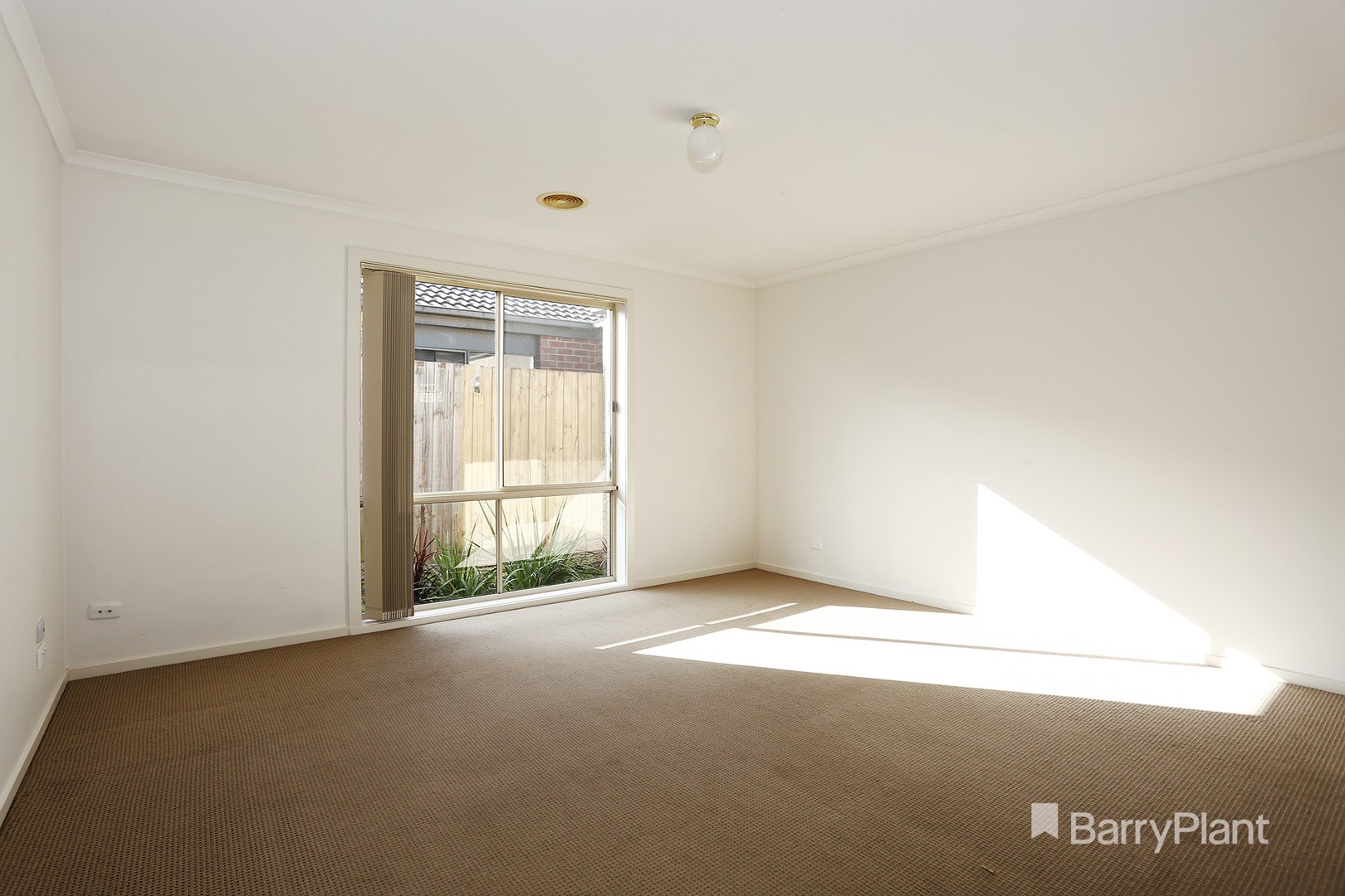 49 Pommel Street, Pakenham, VIC 3810, Pakenham - Thumbnail 4