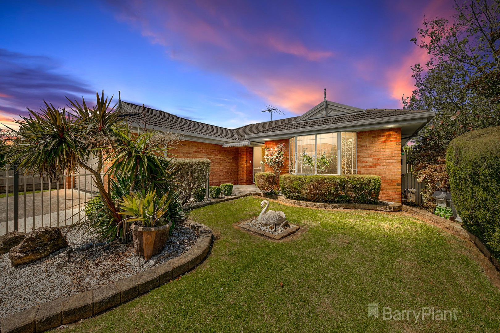 49 President RoadNarre Warren South, VIC 3805, Narre Warren South - Thumbnail 3