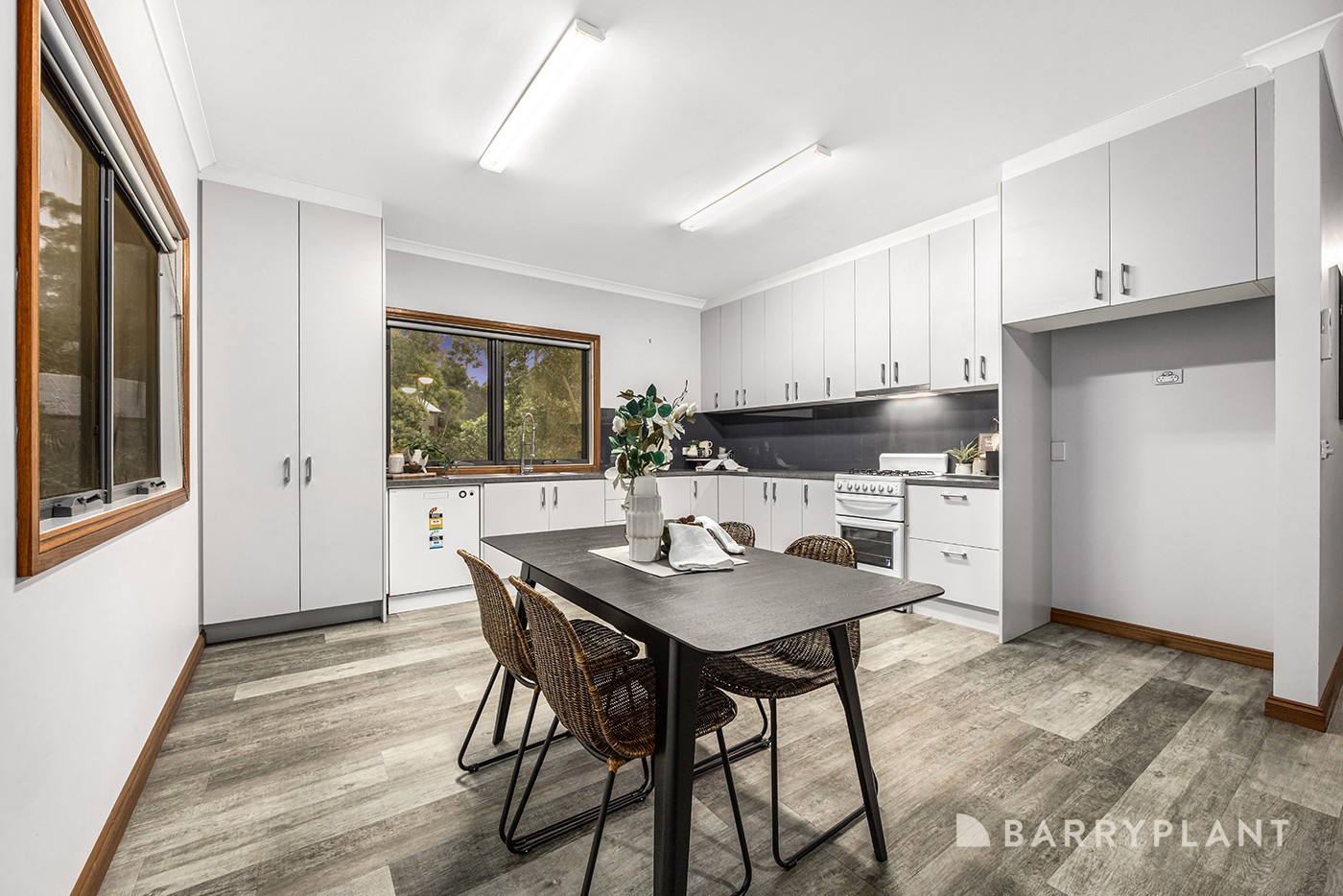 49 Railway Road, Seville, VIC 3139, Seville - Thumbnail 4