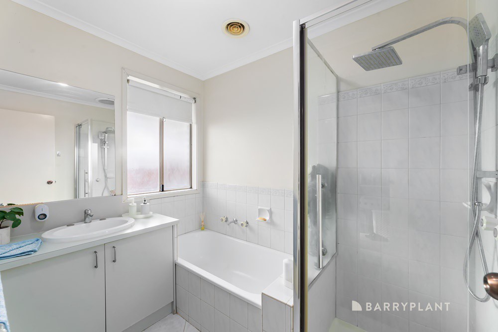 49 Romano Avenue, Mill Park, VIC 3082, Mill Park - Thumbnail 6