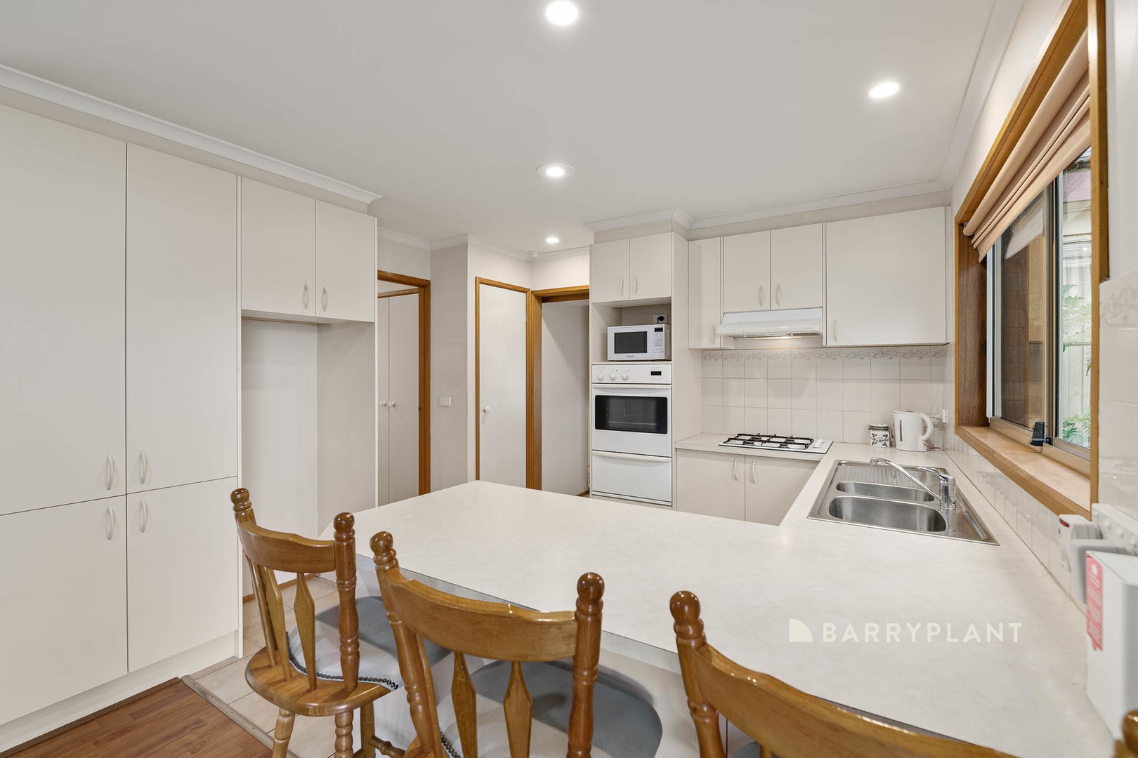 49 Simon Drive, Pakenham, VIC 3810, Pakenham - Thumbnail 2