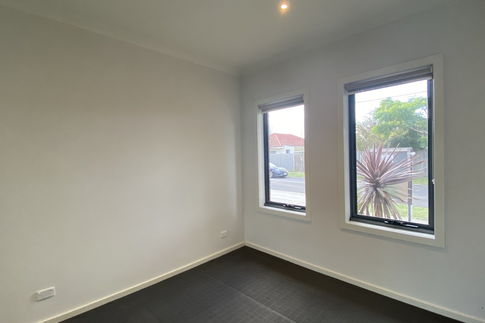 49 Steane Street, Reservoir, VIC 3073, Reservoir - Thumbnail 7