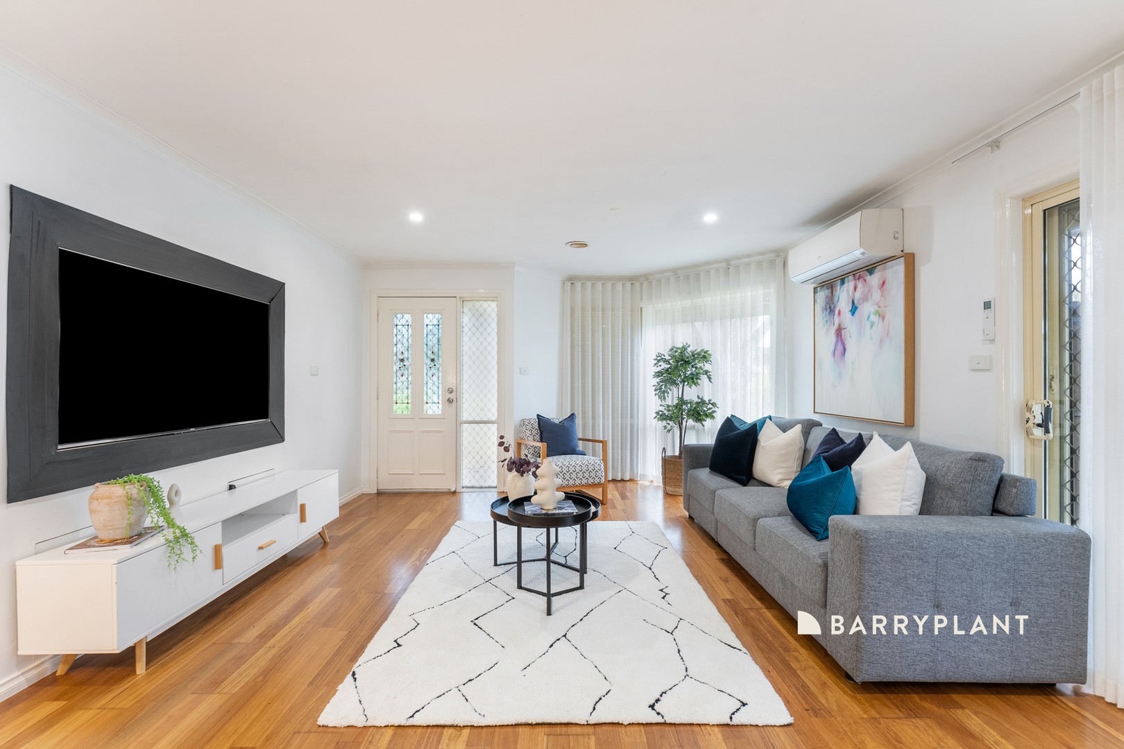 49 Summerlea Road, Narre Warren, VIC 3805, Narre Warren - Thumbnail 2