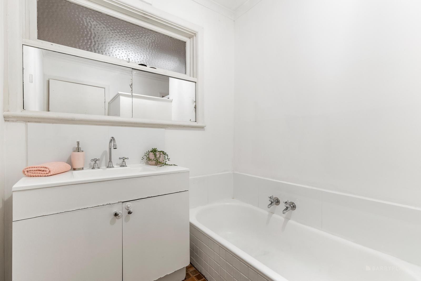 49 Summit Crescent, Ringwood North, VIC 3134, Ringwood North - Thumbnail 6