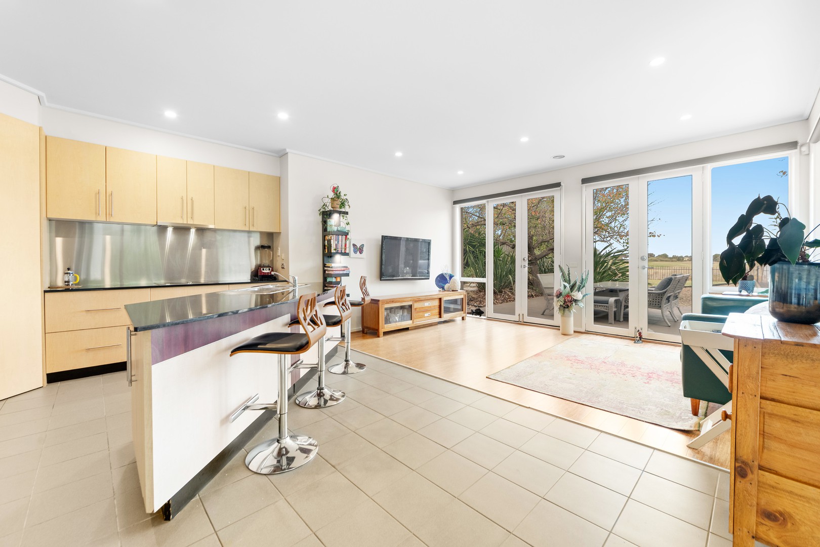 49 Tournament Drive, Sanctuary Lakes, VIC 3030, Point Cook - Thumbnail 7