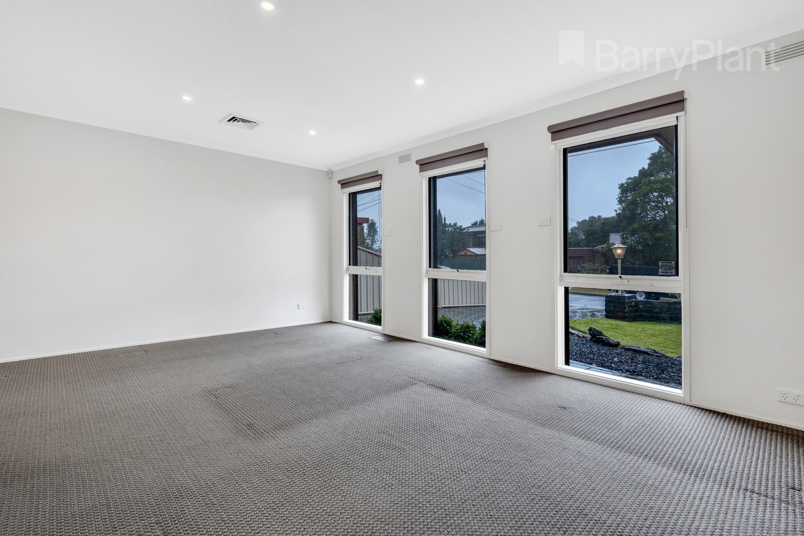 49 Virginia Crescent, Bundoora, VIC 3083, Bundoora - Thumbnail 2
