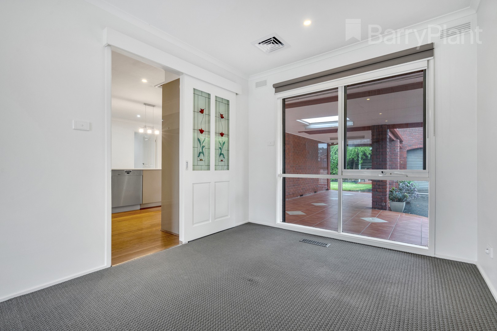 49 Virginia Crescent, Bundoora, VIC 3083, Bundoora - Thumbnail 5
