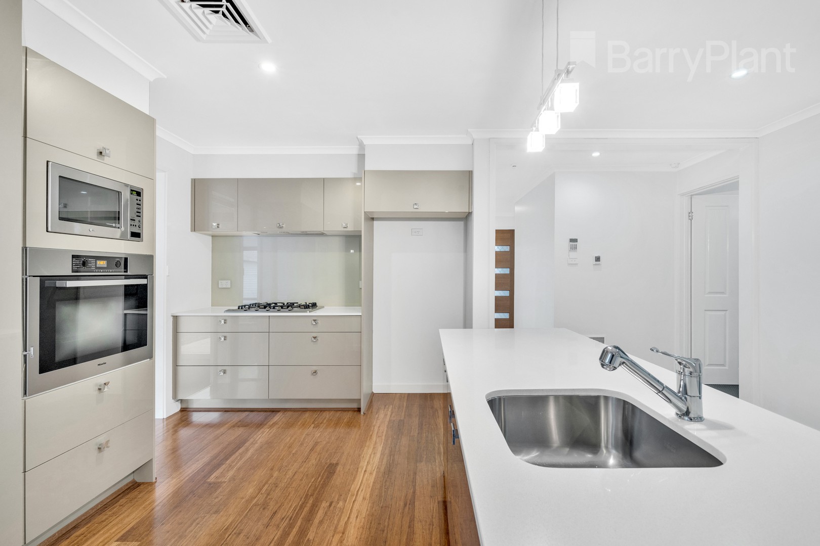 49 Virginia Crescent, Bundoora, VIC 3083, Bundoora - Thumbnail 7