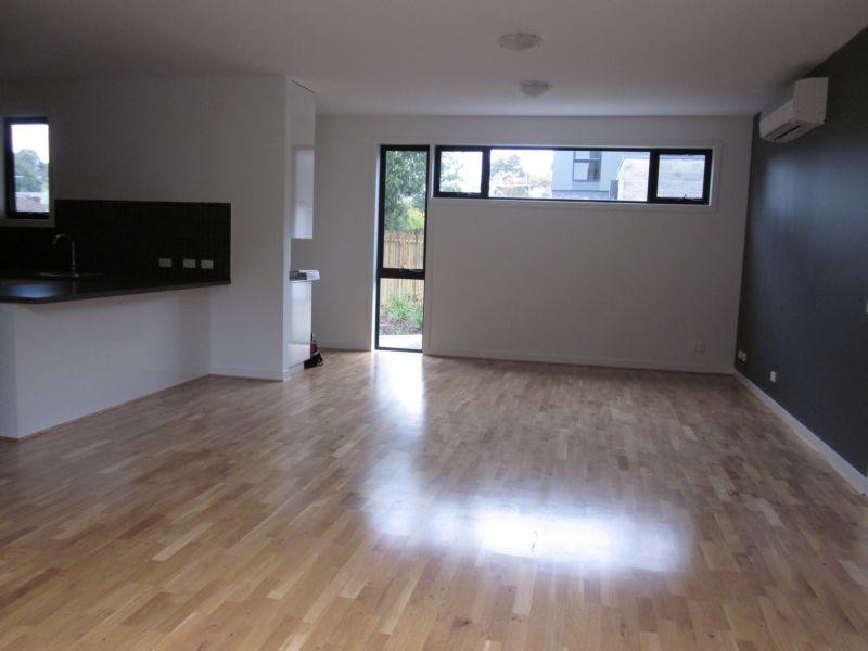 49 Winbirra Parade, Ashwood, VIC 3147, Ashwood - Thumbnail 3