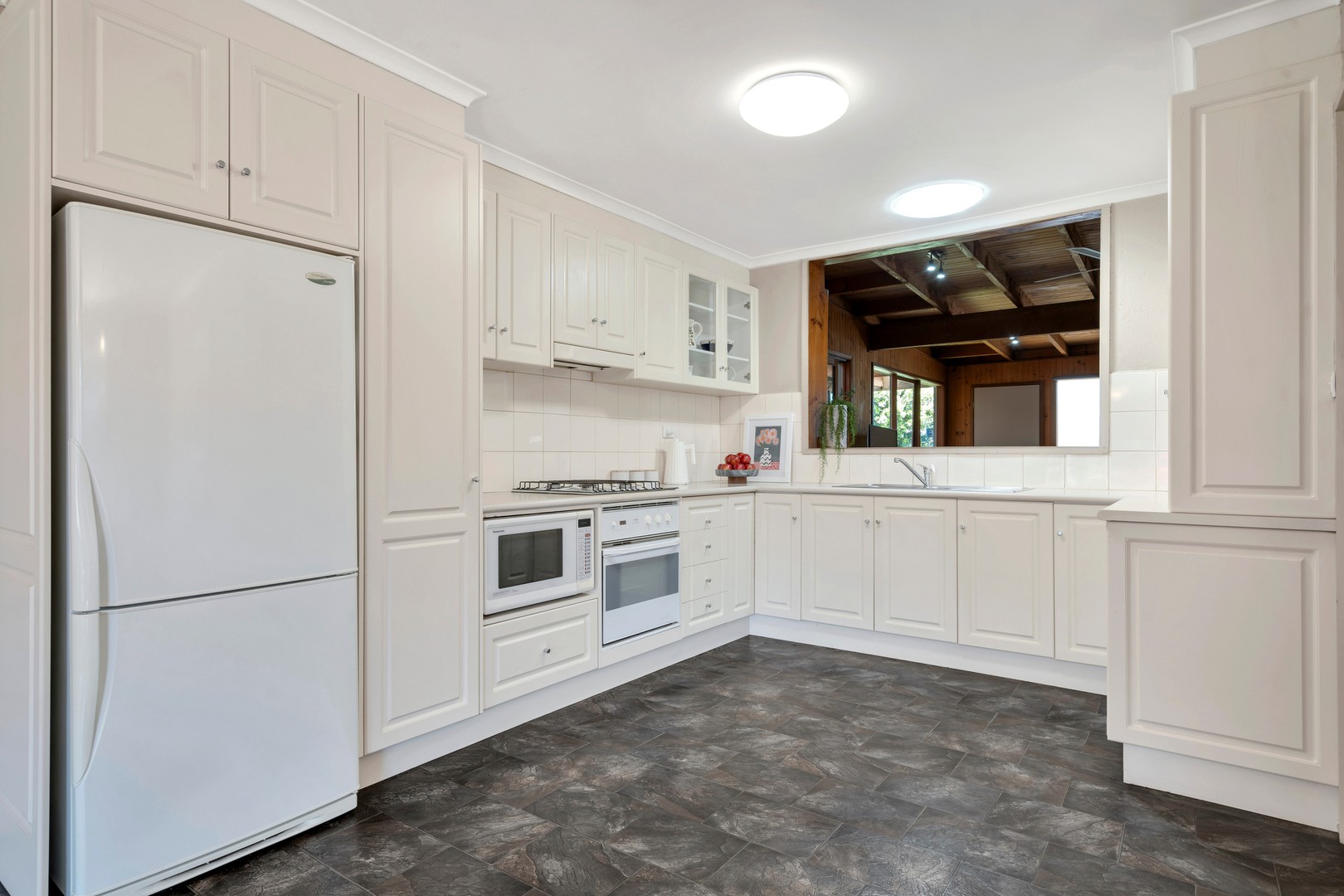 49 Wonganella Drive, Keilor East, VIC 3033, Keilor East - Thumbnail 3