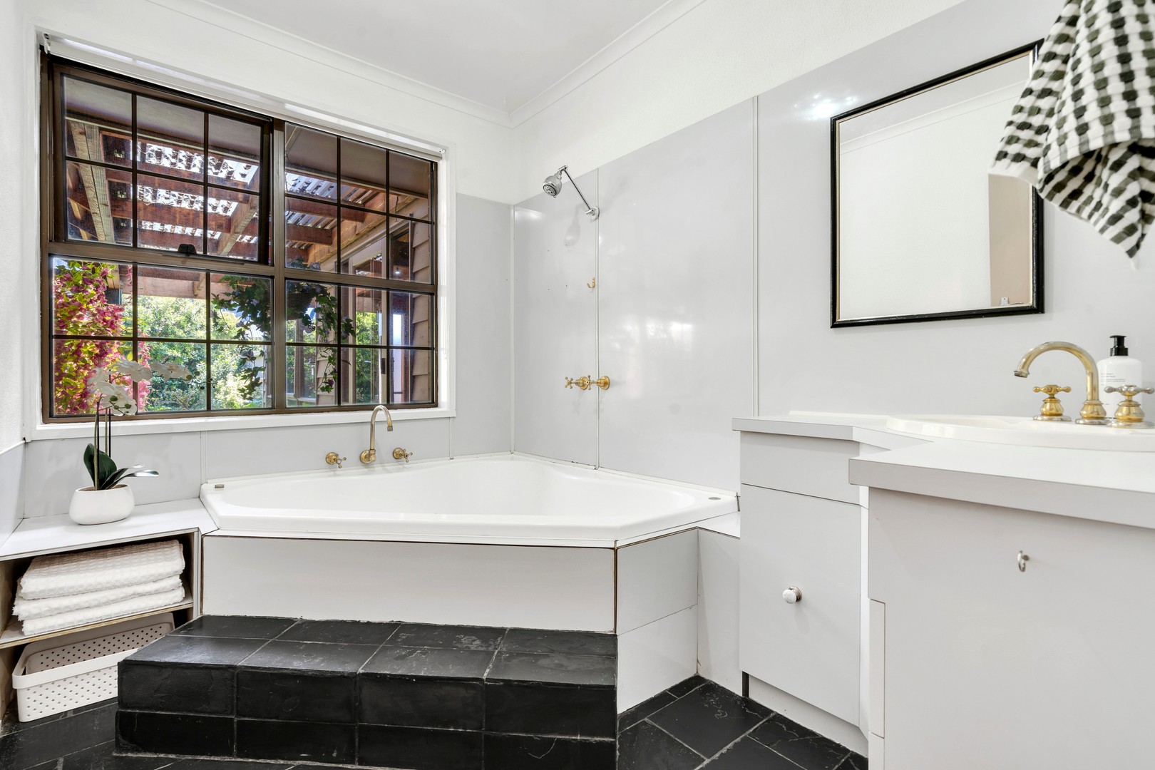49 Wonganella Drive, Keilor East, VIC 3033, Keilor East - Thumbnail 7