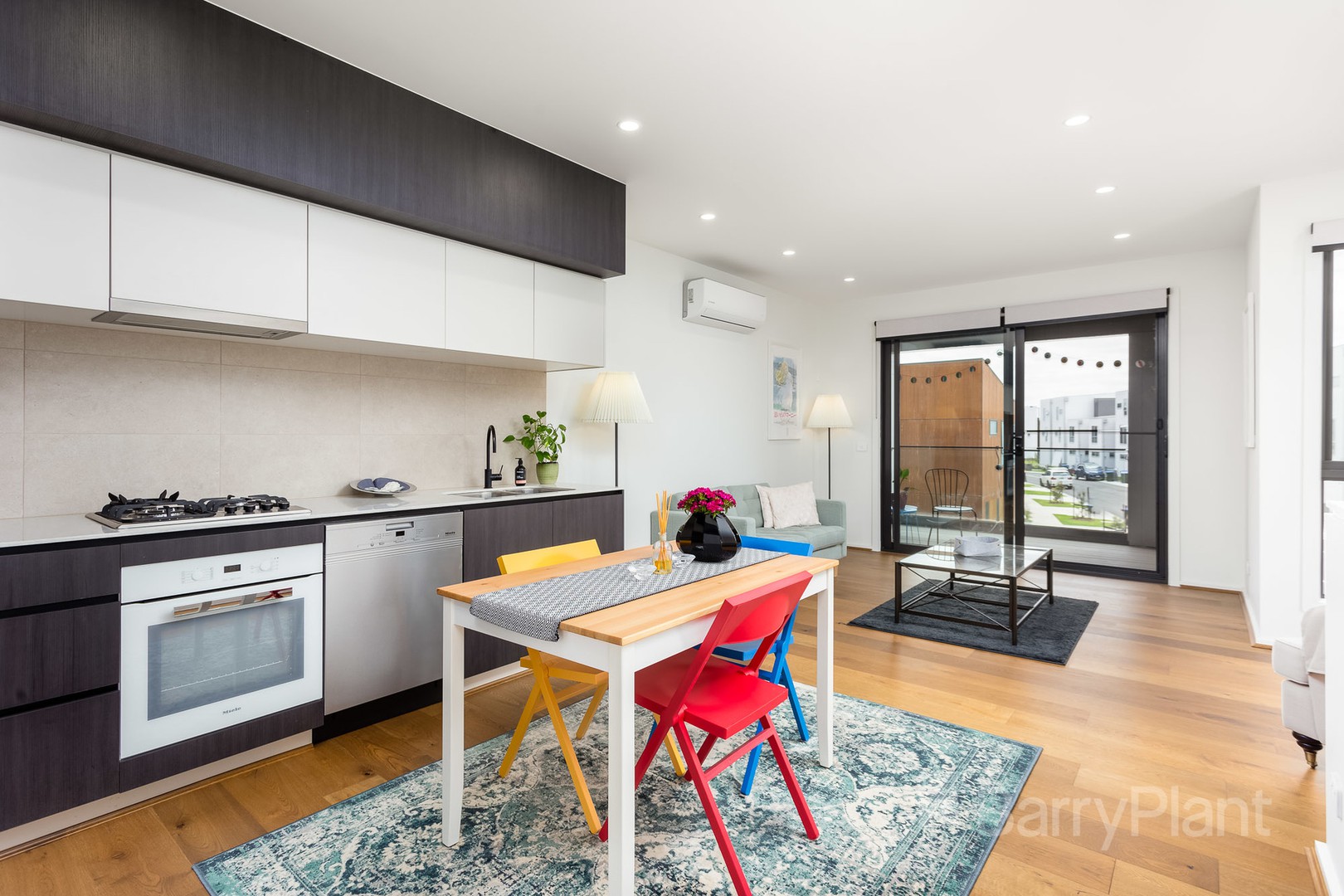 49 Zeta Crescent, Point Cook, VIC 3030, Point Cook - Thumbnail 4
