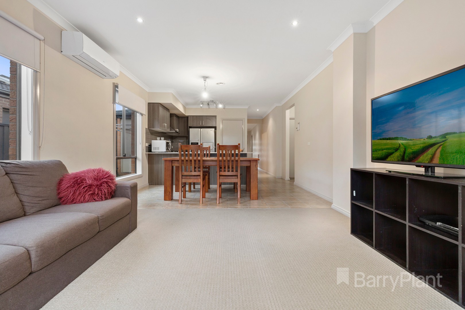 498 Grand Boulevard, Craigieburn, VIC 3064, Craigieburn - Thumbnail 6
