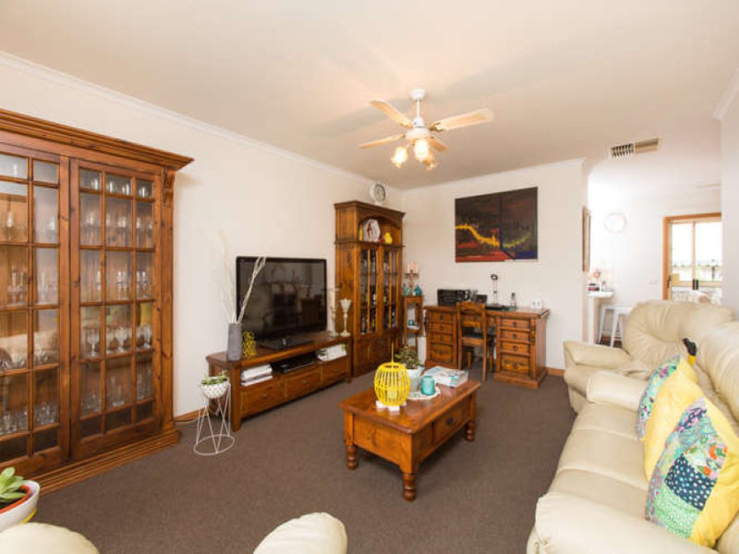 498 Ontario Avenue, Mildura, VIC 3500 - Thumbnail 2 - 06/12/2021