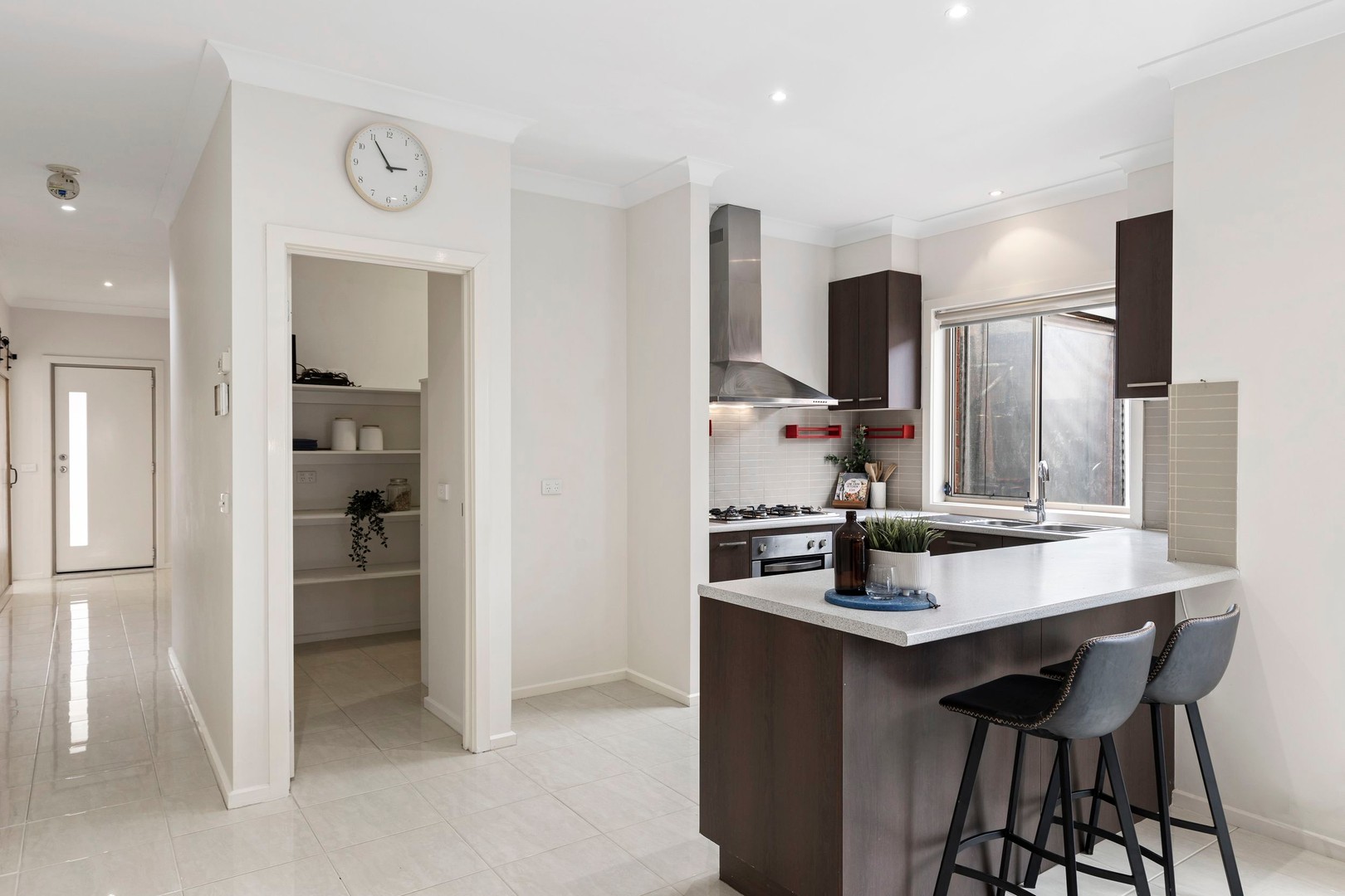 49B Burrora Way, Craigieburn, VIC 3064, Craigieburn - Thumbnail 2