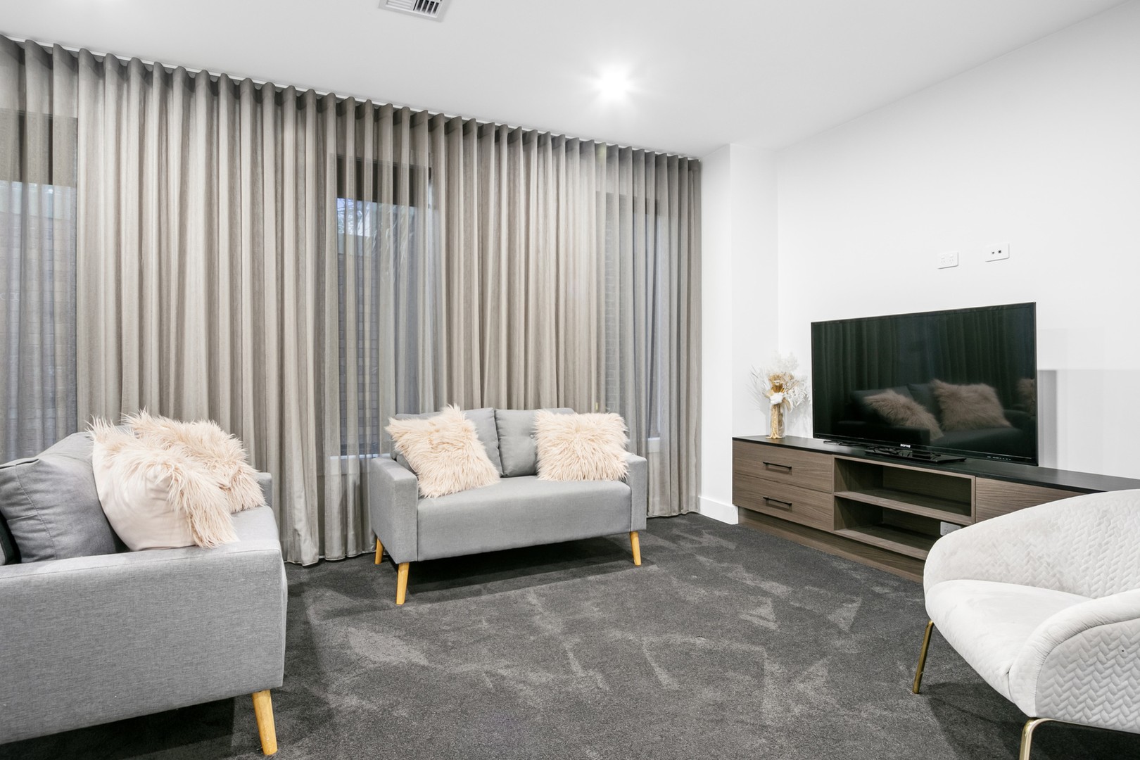 4A Cherrytree Rise, Knoxfield, VIC 3180, Knoxfield - Thumbnail 4