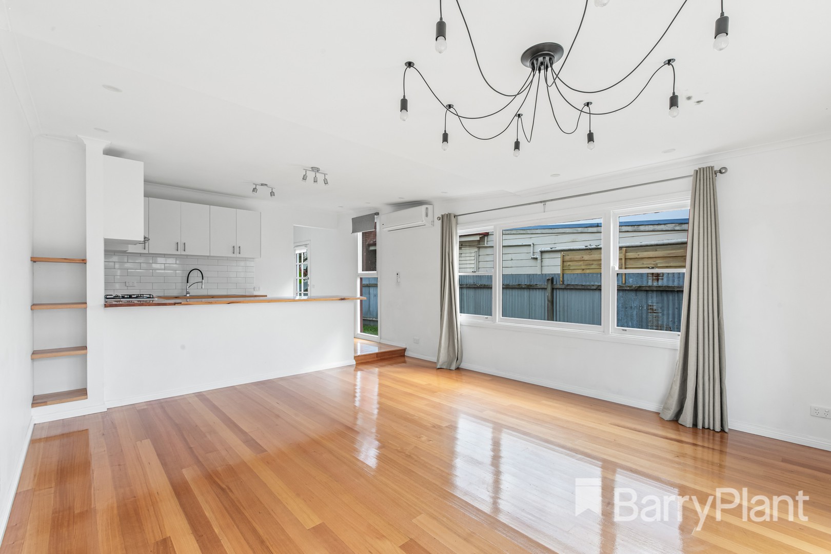 4A Comb Street, Soldiers Hill, VIC 3350, Soldiers Hill - Thumbnail 6