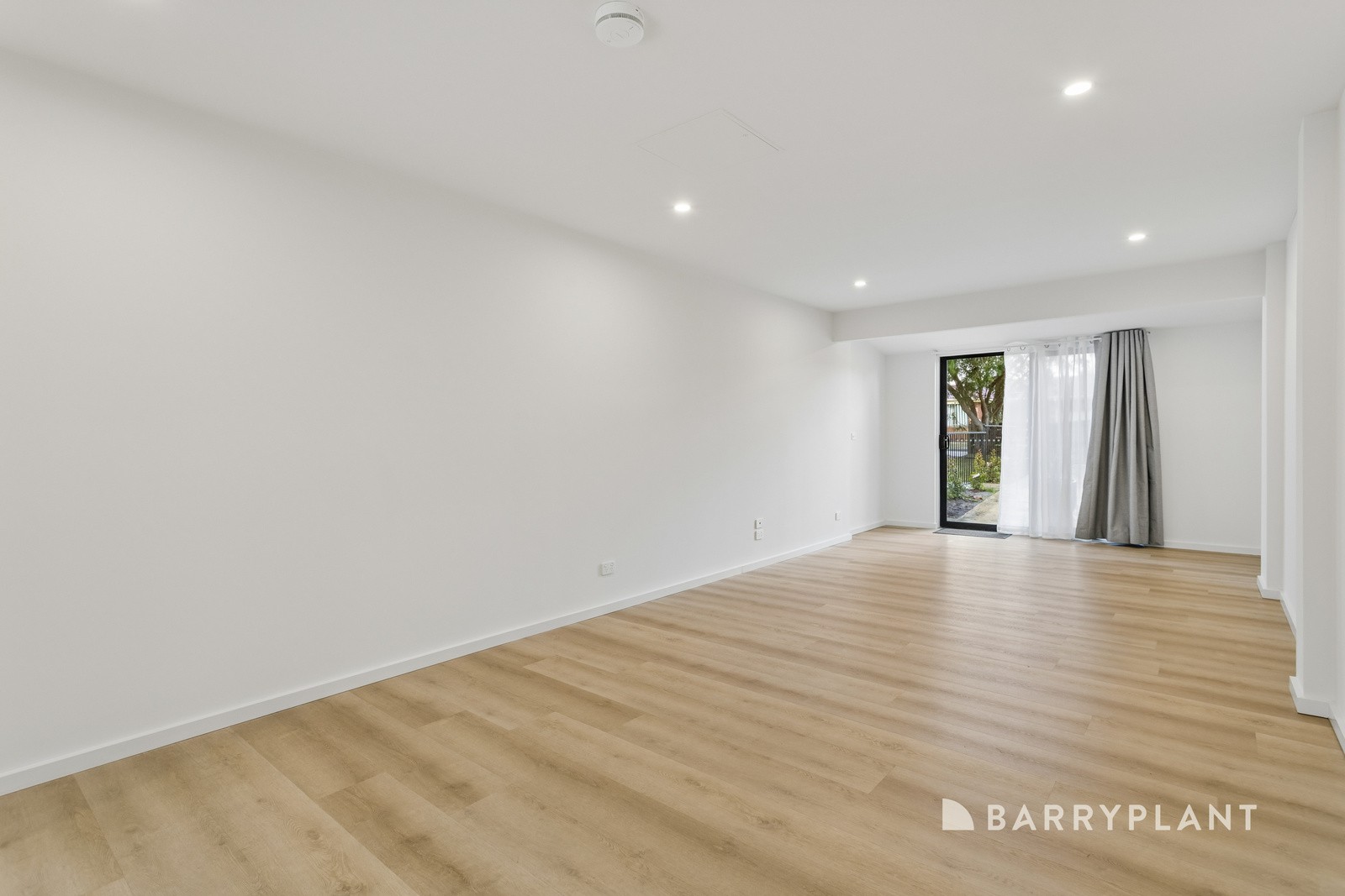 4A Mark Street, Rosebud, VIC 3939 - Thumbnail 1 - 18/08/2026