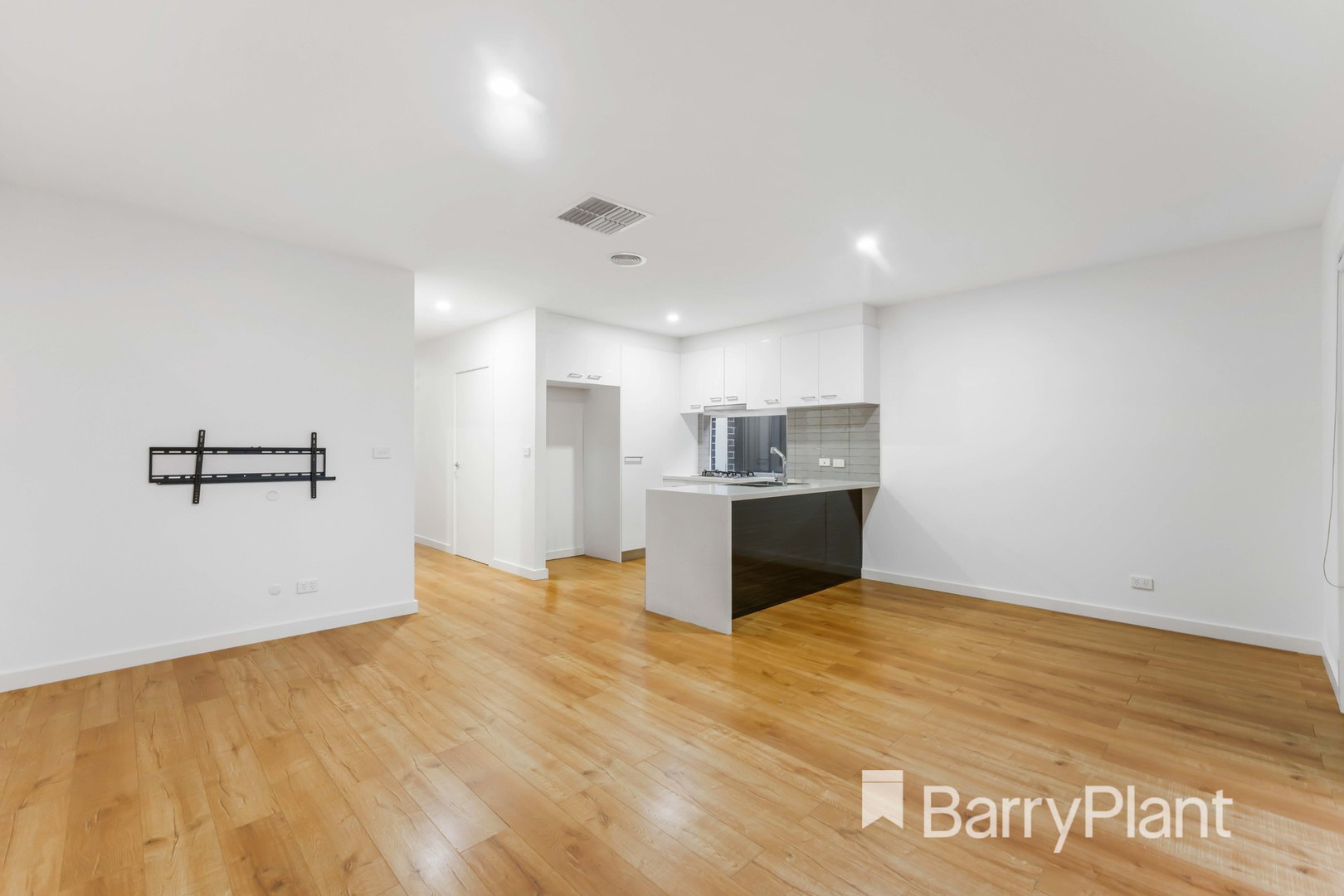 4A Reaburn Avenue, St Albans, VIC 3021, St Albans - Thumbnail 5
