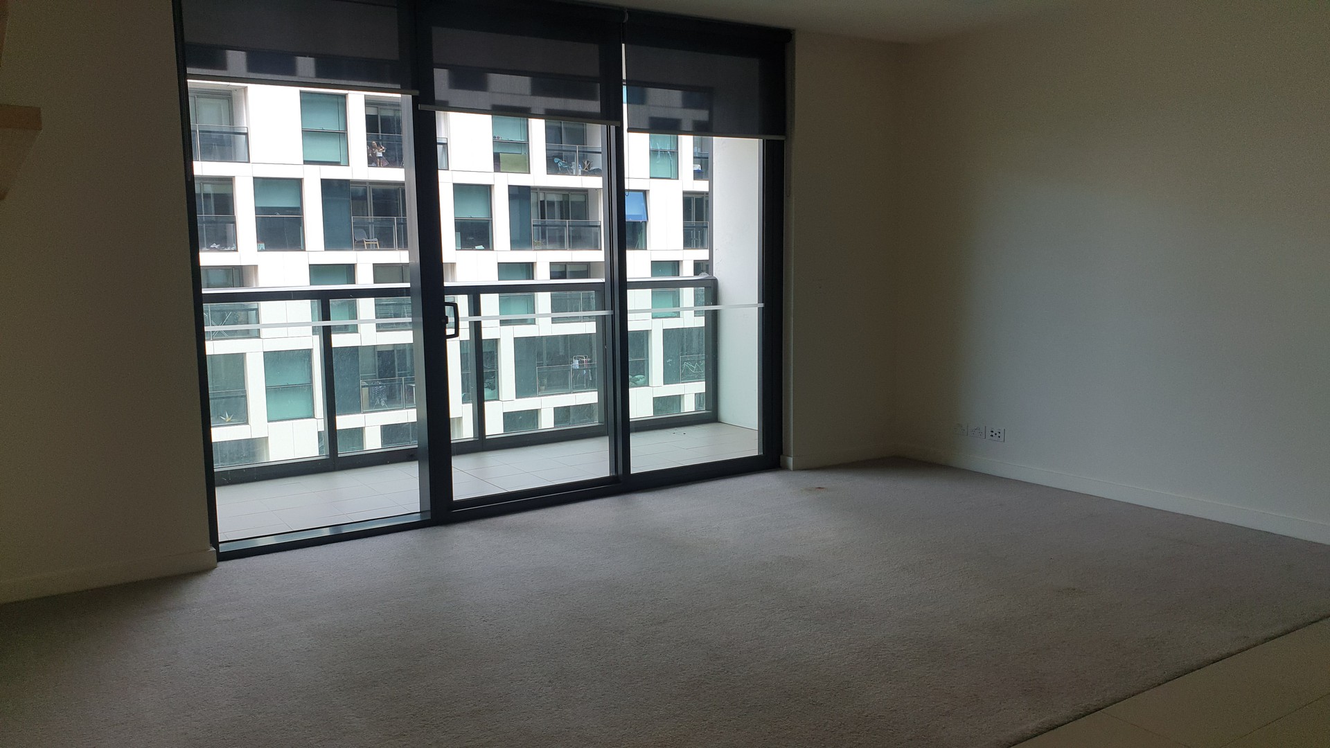 4F/8 Waterside Place, Docklands, VIC 3008 - Thumbnail 2 - 14/04/2025