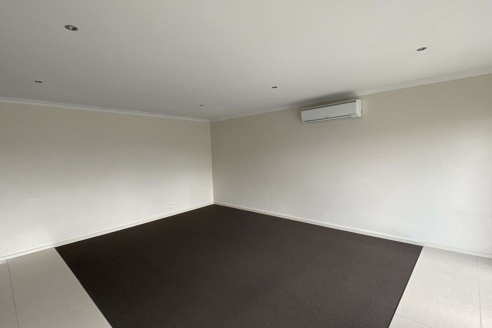 5/1-3 Electric Street, Glenroy, VIC 3046 - Thumbnail 2 - 15/11/2021