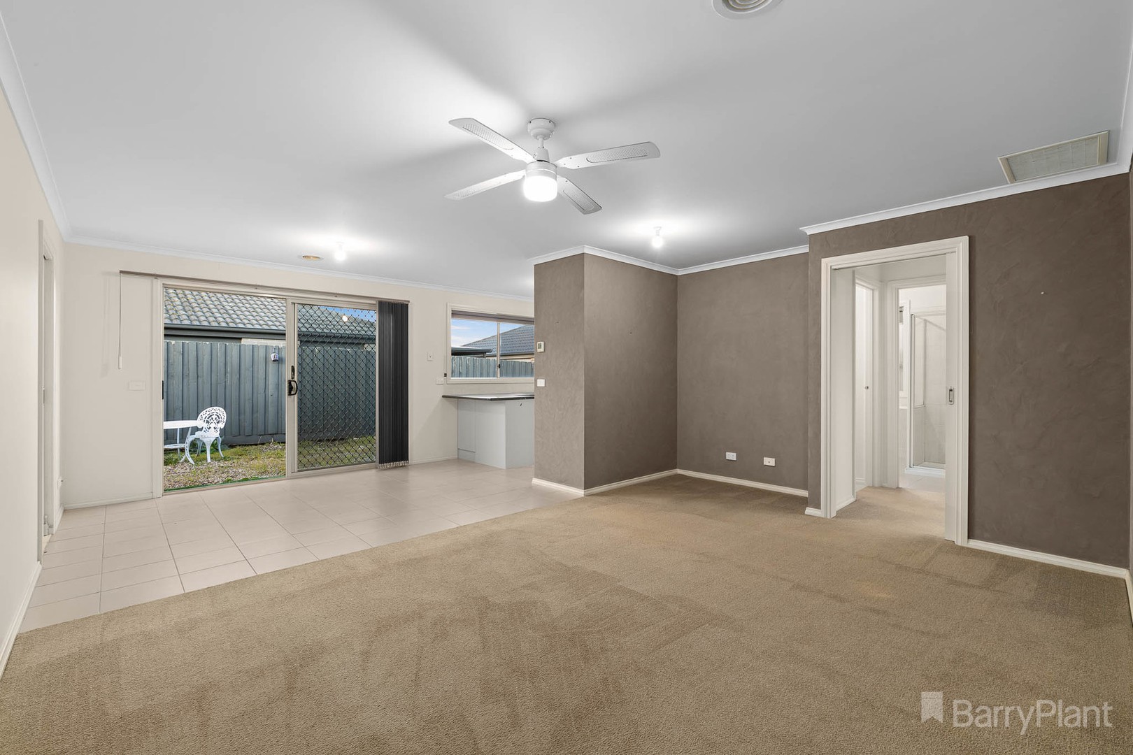 5/108 Ahern Road, Pakenham, VIC 3810, Pakenham - Thumbnail 4