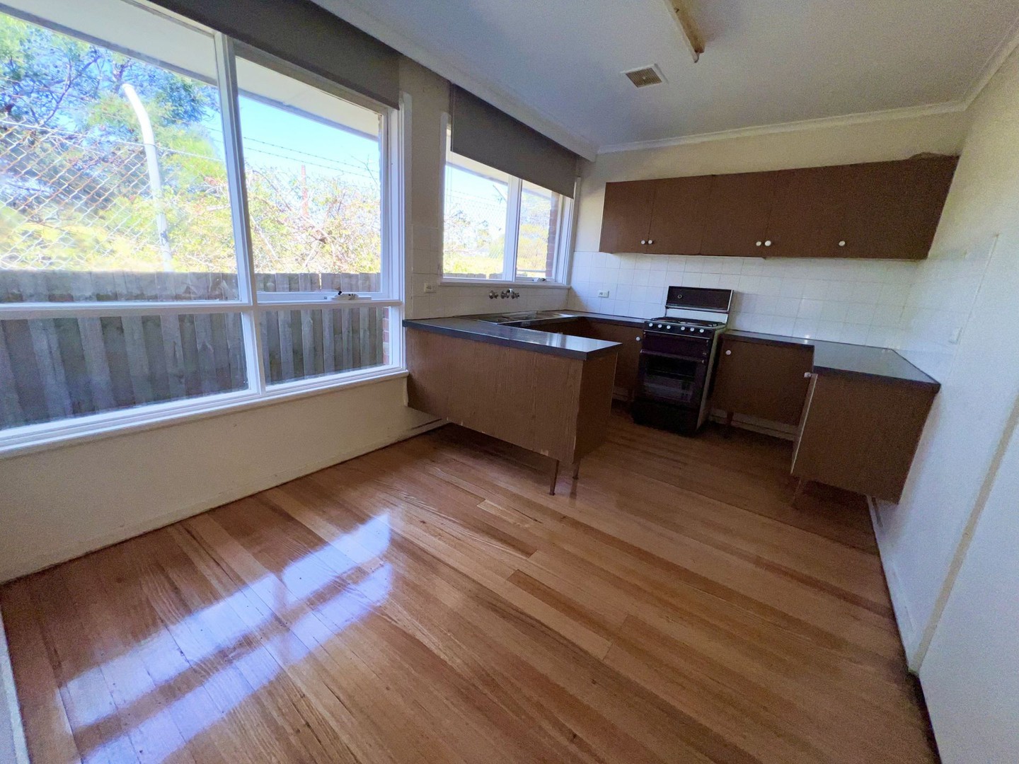 5/11 Brougham Street, Box Hill, VIC 3128, Box Hill - Thumbnail 3