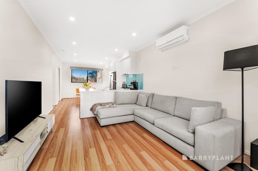 5/12 Highmoor Avenue, Bayswater, VIC 3153, Bayswater - Thumbnail 2