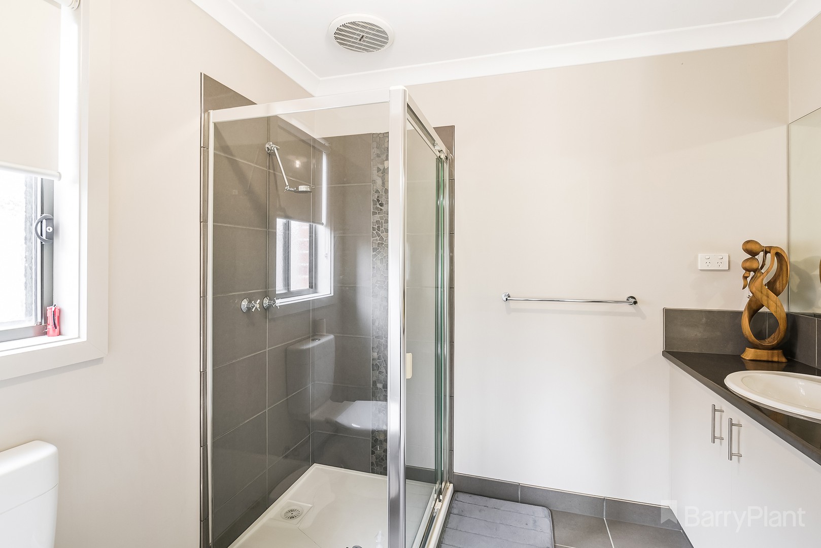 5/15 Marl CloseSunbury, VIC 3429, Sunbury - Thumbnail 6