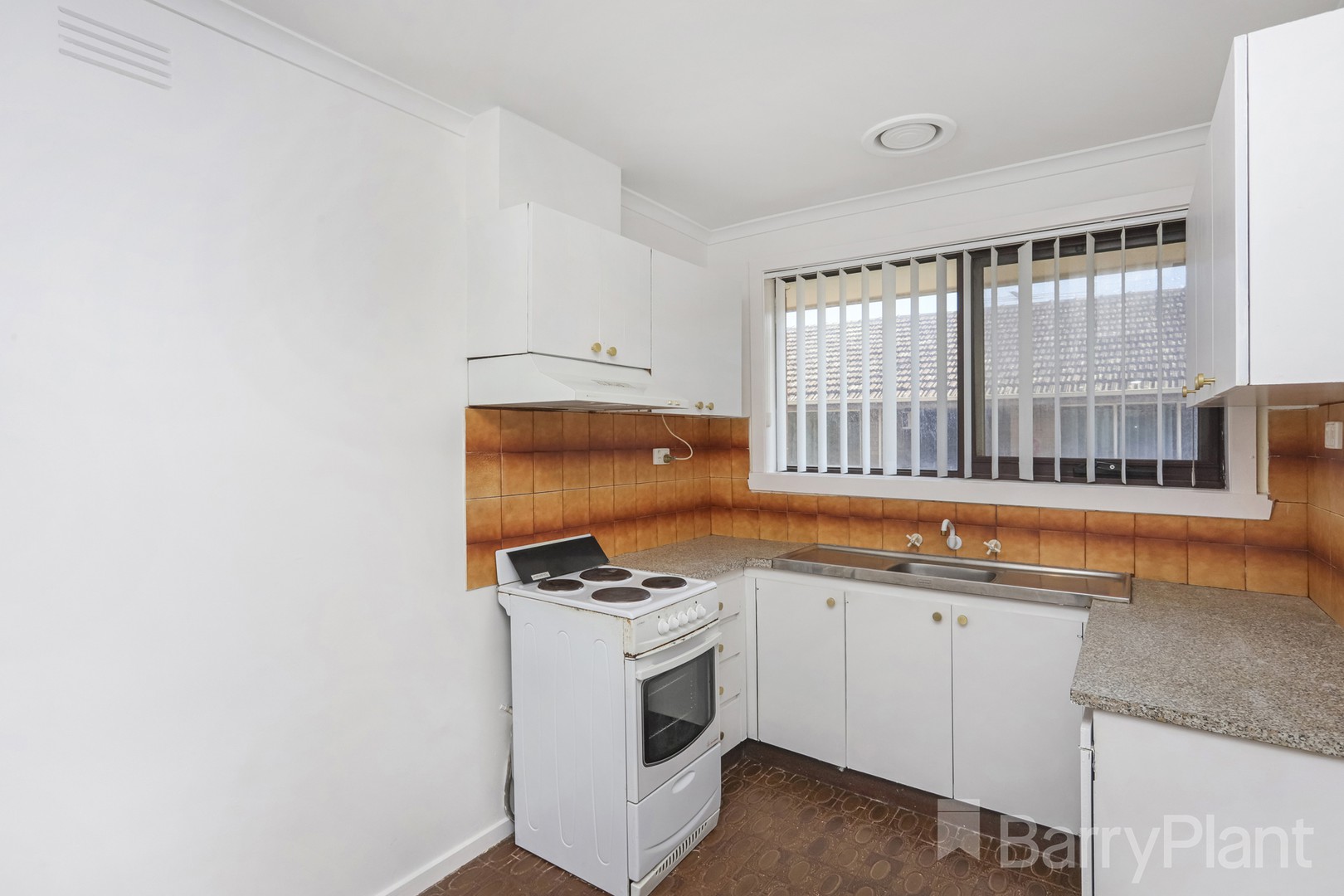 5/16  Forrest  Street, Albion, VIC 3020, Albion - Thumbnail 3