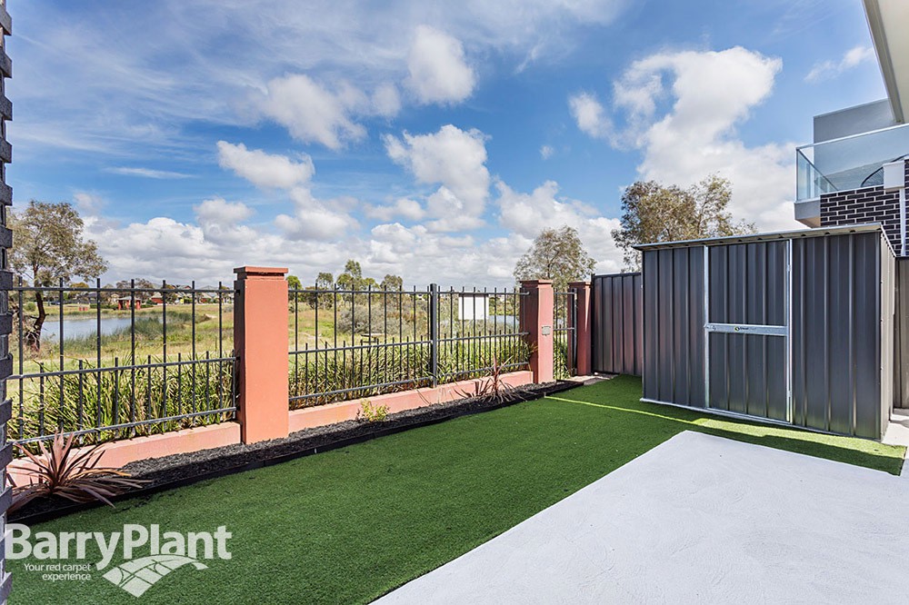 5/16 La Rochelle Boulevard, Point Cook, VIC 3030, Point Cook - Thumbnail 6