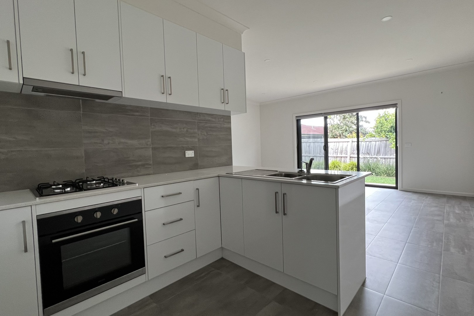 5/168 Leamington Street, Reservoir, VIC 3073, Reservoir - Thumbnail 4