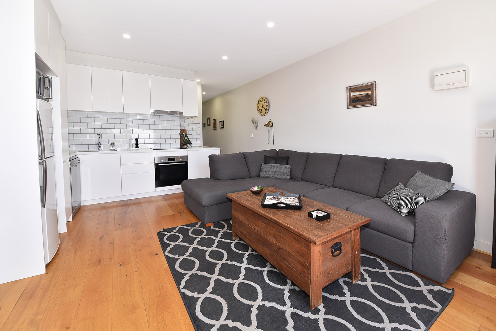 5/16A Leonard Crescent, Ascot Vale, VIC 3032, Ascot Vale - Thumbnail 2