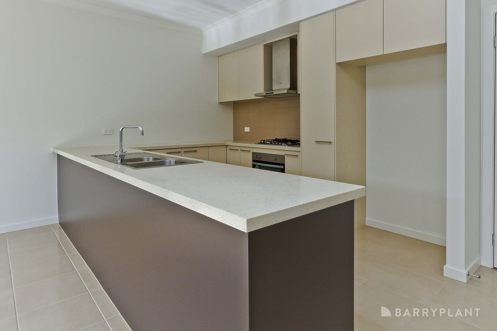 5/2-5 Sanoma Drive, Skye, VIC 3977 - Thumbnail 1 - 19/02/2026