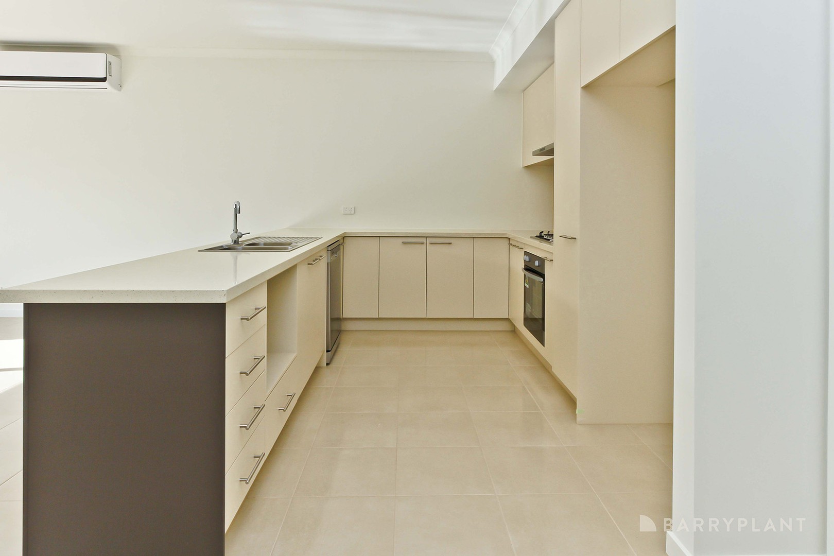 5/2-5 Sanoma Drive, Skye, VIC 3977 - Thumbnail 2 - 19/02/2026