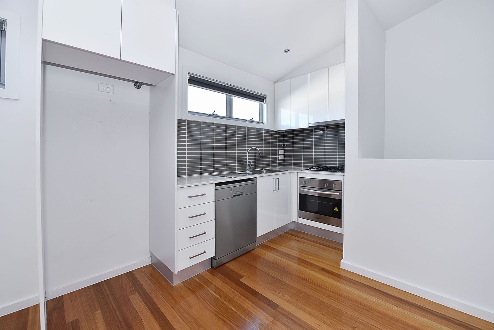 5/2 Clarinda Rd, Essendon, VIC 3040 - Thumbnail 1 - 17/06/2024