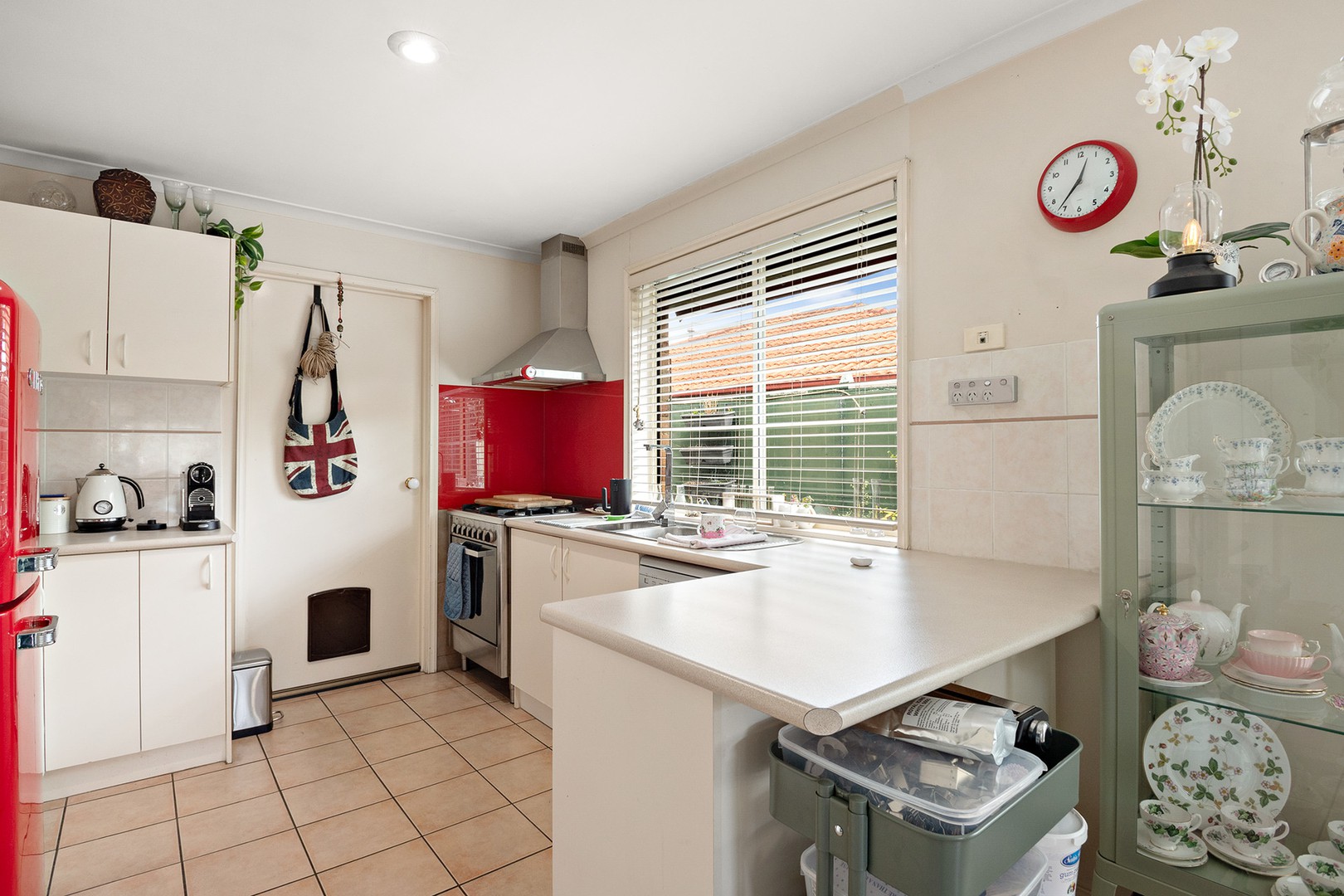 5/2 Spray Street, Frankston, VIC 3199, Frankston - Thumbnail 2