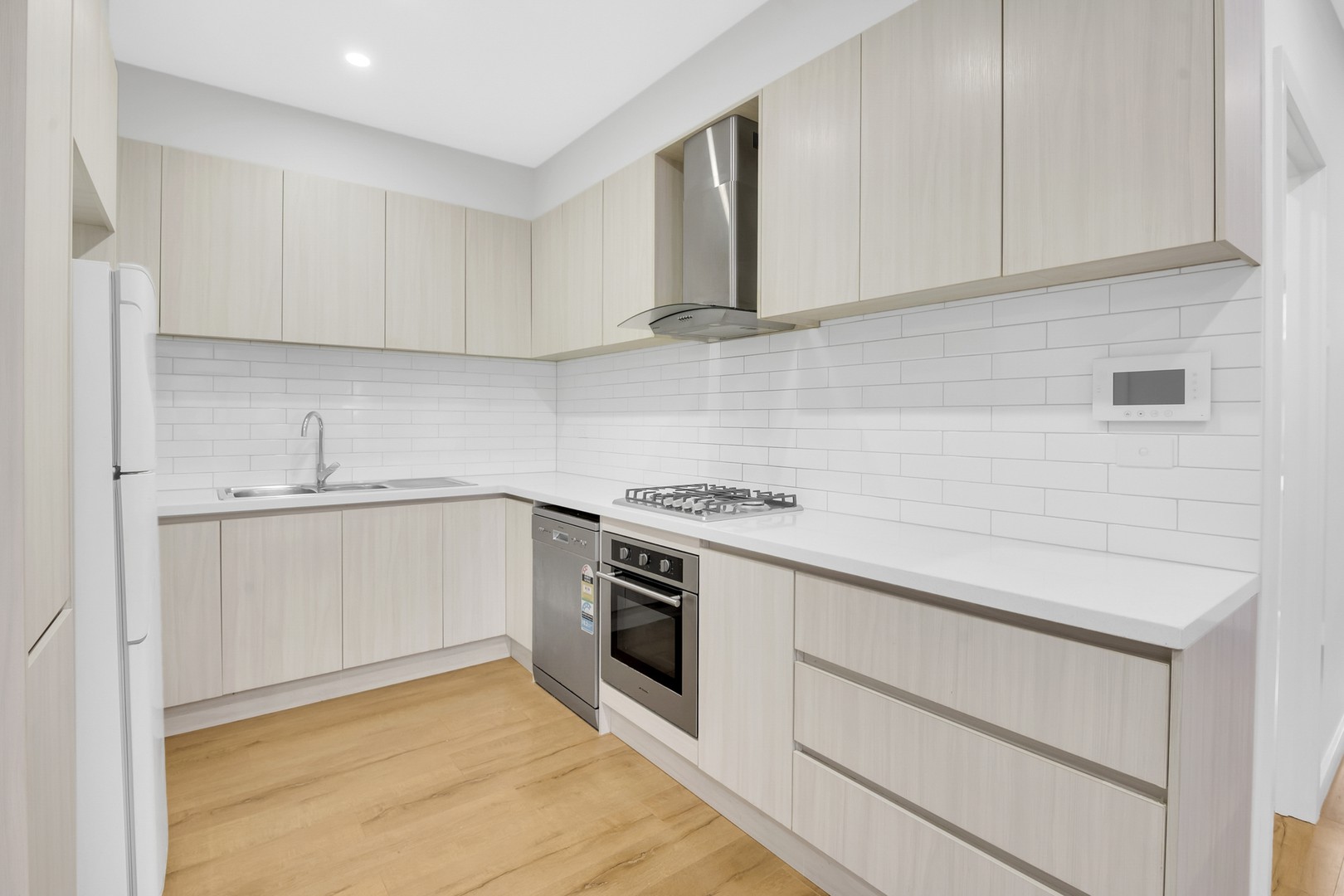 5/23 Hardy Avenue, Craigieburn, VIC 3064, Craigieburn - Thumbnail 3