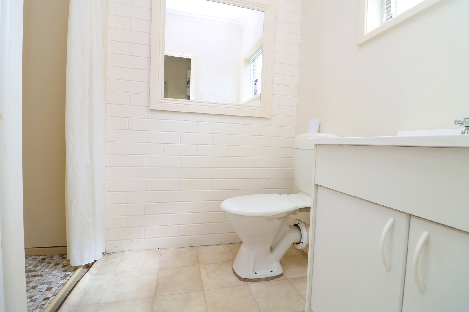 5/247 Church Street, Herne Hill, VIC 3218, Herne Hill - Thumbnail 6